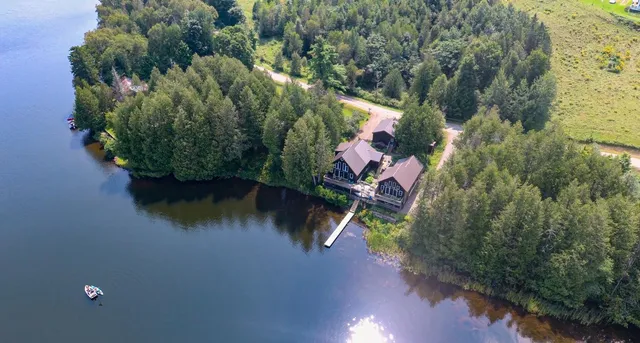 $639,900 | 197 Monette Place, Glover, VT 05875