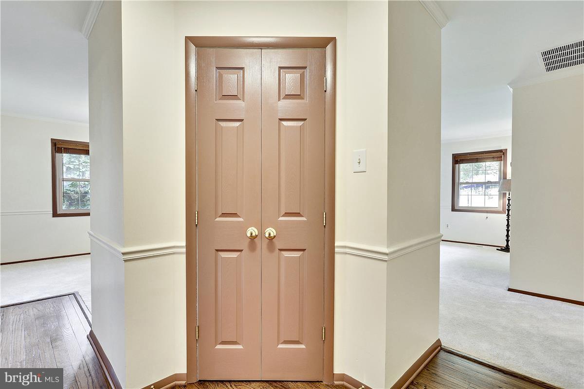 1720 Stratton Road Crofton, MD 21114 - Photo 3 of 30 Interior (General)