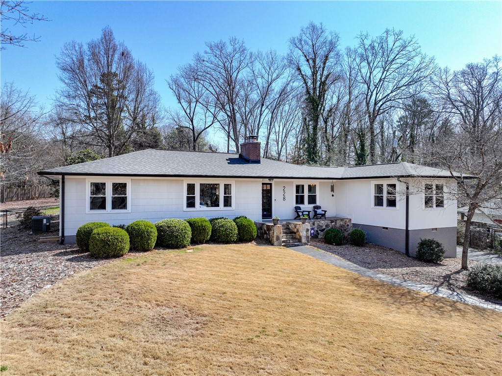 228 Riggs Drive Clemson, SC 29631 - Photo 1 of 33 Gallery Image 1