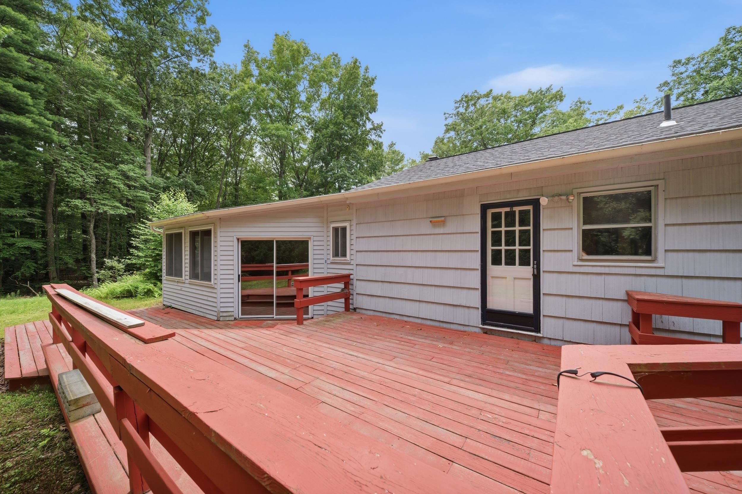 8 Escumbuit Road Derry, NH 03038 - Photo 49 of 59