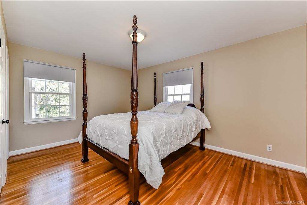 2909 Goneaway Road Charlotte, NC 28210 - Photo 12 of 24 Gallery Image 12