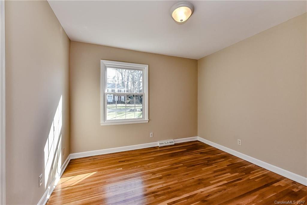 2909 Goneaway Road Charlotte, NC 28210 - Photo 16 of 24 Gallery Image 16