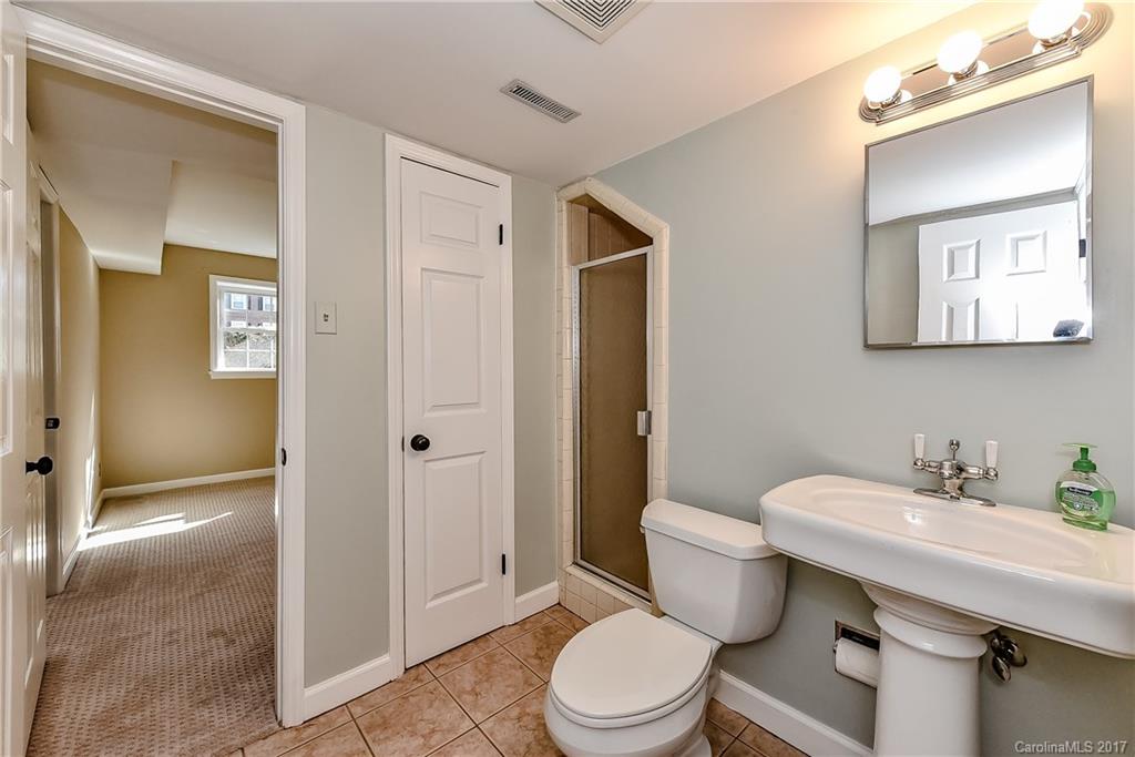 2909 Goneaway Road Charlotte, NC 28210 - Photo 19 of 24 Gallery Image 19
