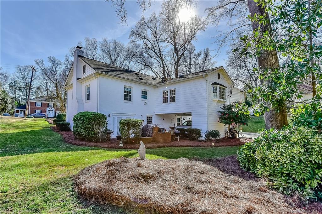 2909 Goneaway Road Charlotte, NC 28210 - Photo 23 of 24 Gallery Image 23