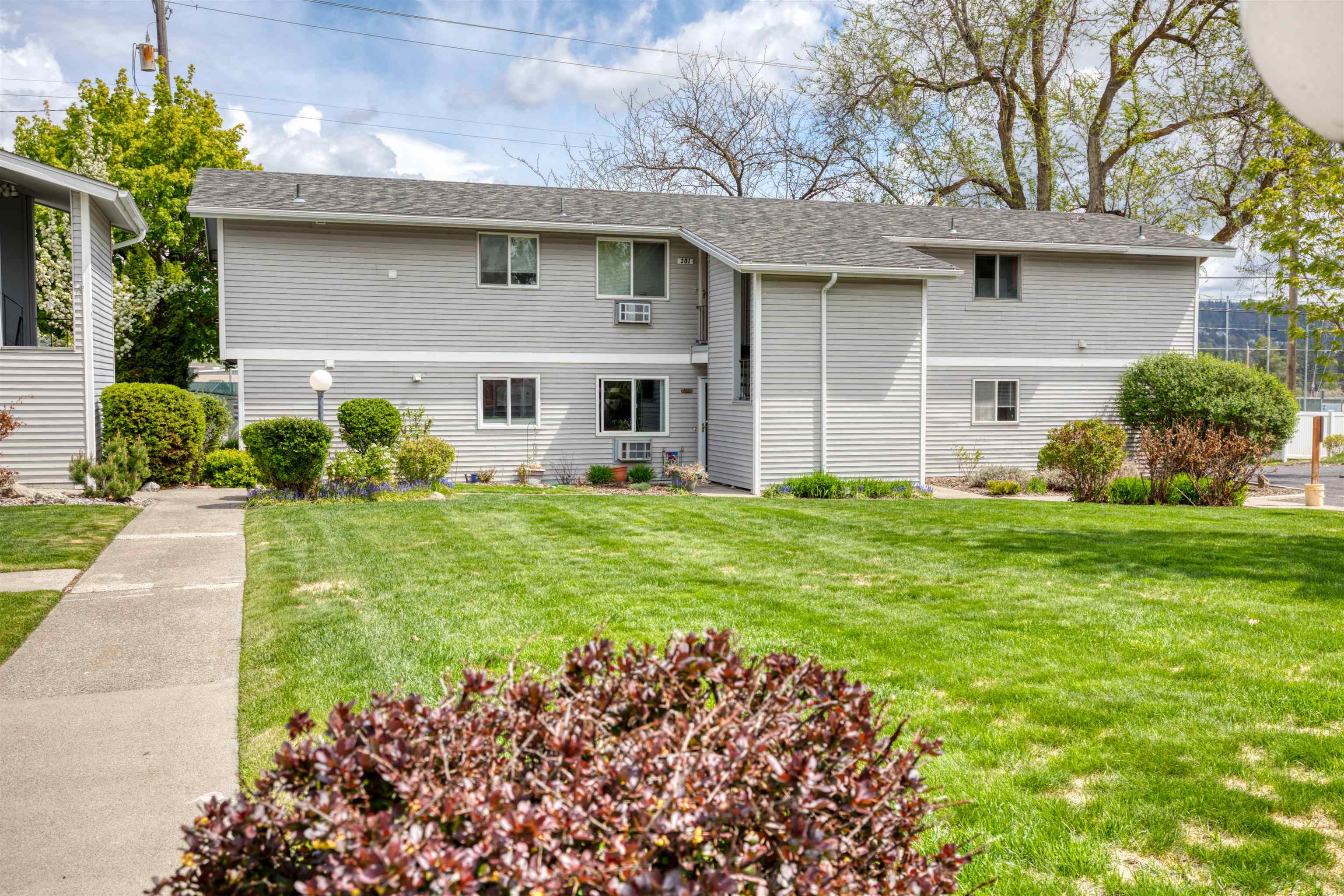 3910 South Regal Street, Unit 101 Spokane, WA 99223 - Photo 3 of 37