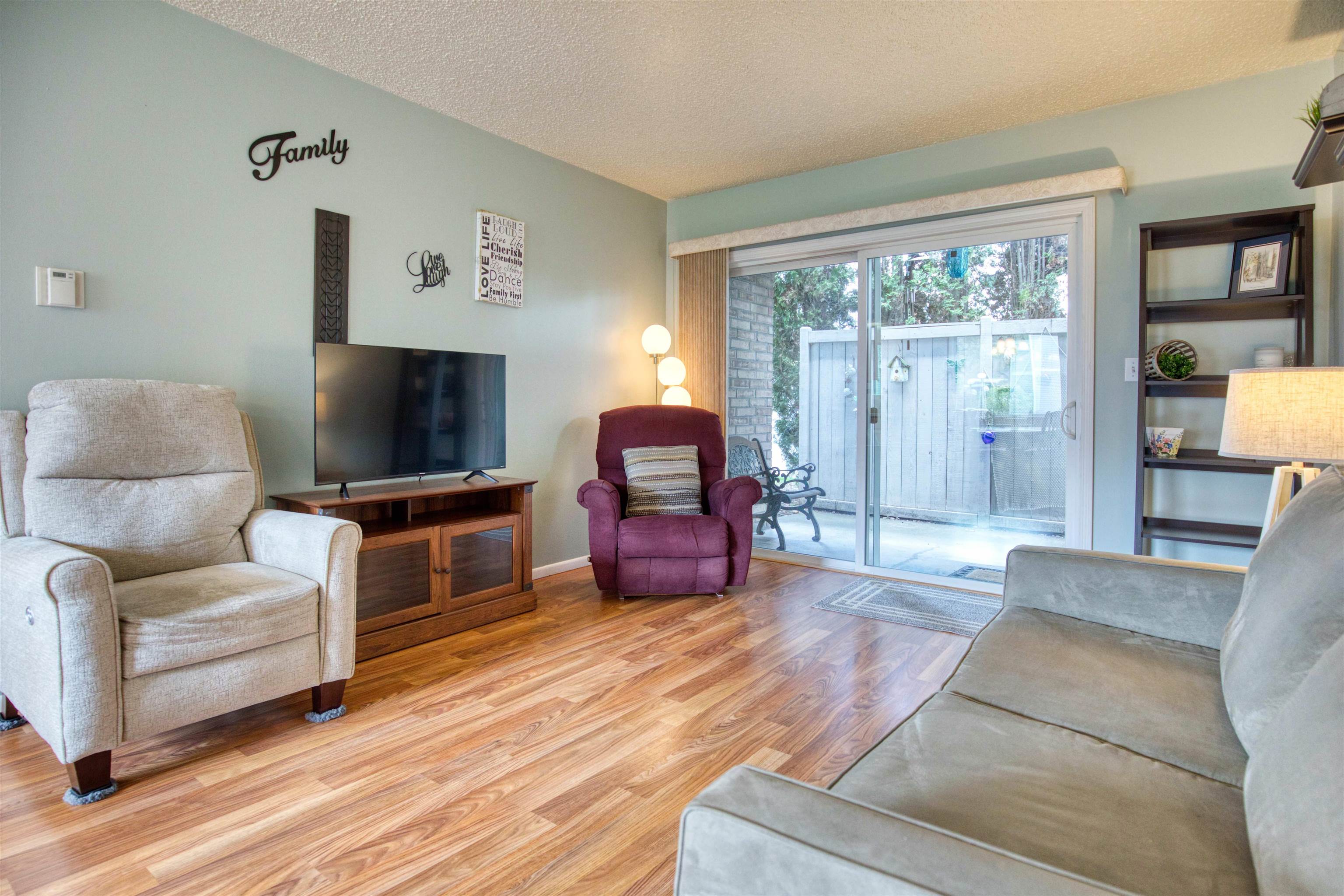 3910 South Regal Street, Unit 101 Spokane, WA 99223 - Photo 4 of 37