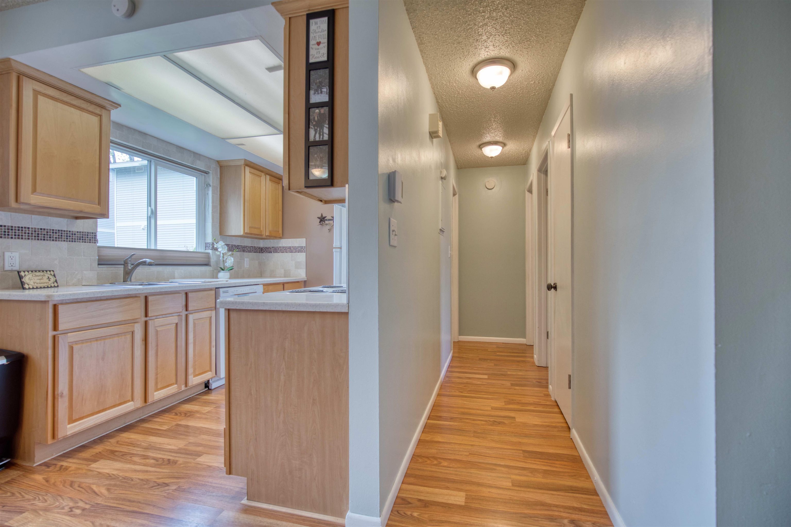 3910 South Regal Street, Unit 101 Spokane, WA 99223 - Photo 8 of 37