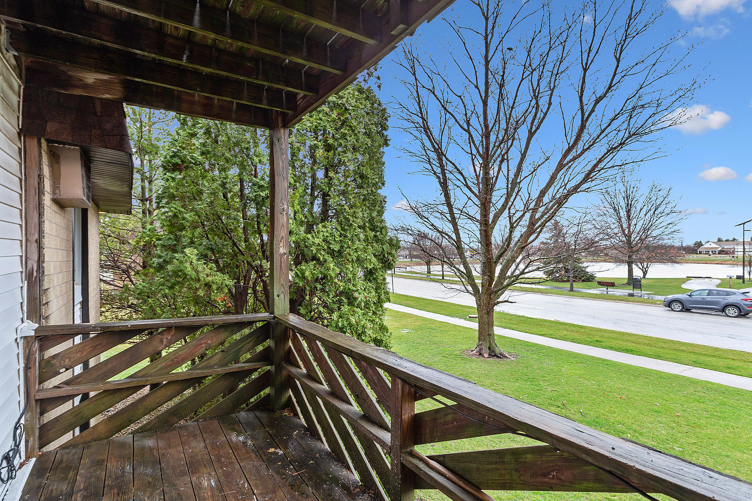 20206 South Frankfort Square Road, Unit F Frankfort, IL 60423 - Photo 15 of 16 a view of an outdoor space with a swimming pool