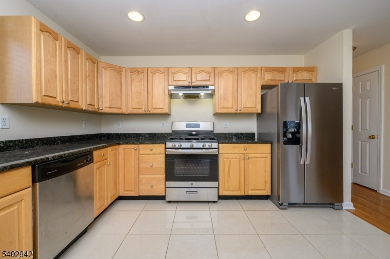 601 St Marks Street Linden, NJ 07036 - Photo 16 of 30