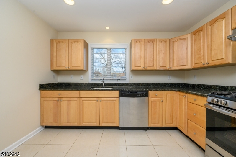 601 St Marks Street Linden, NJ 07036 - Photo 18 of 30