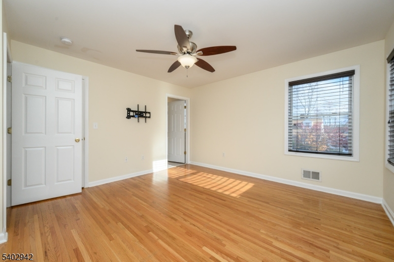 601 St Marks Street Linden, NJ 07036 - Photo 27 of 30