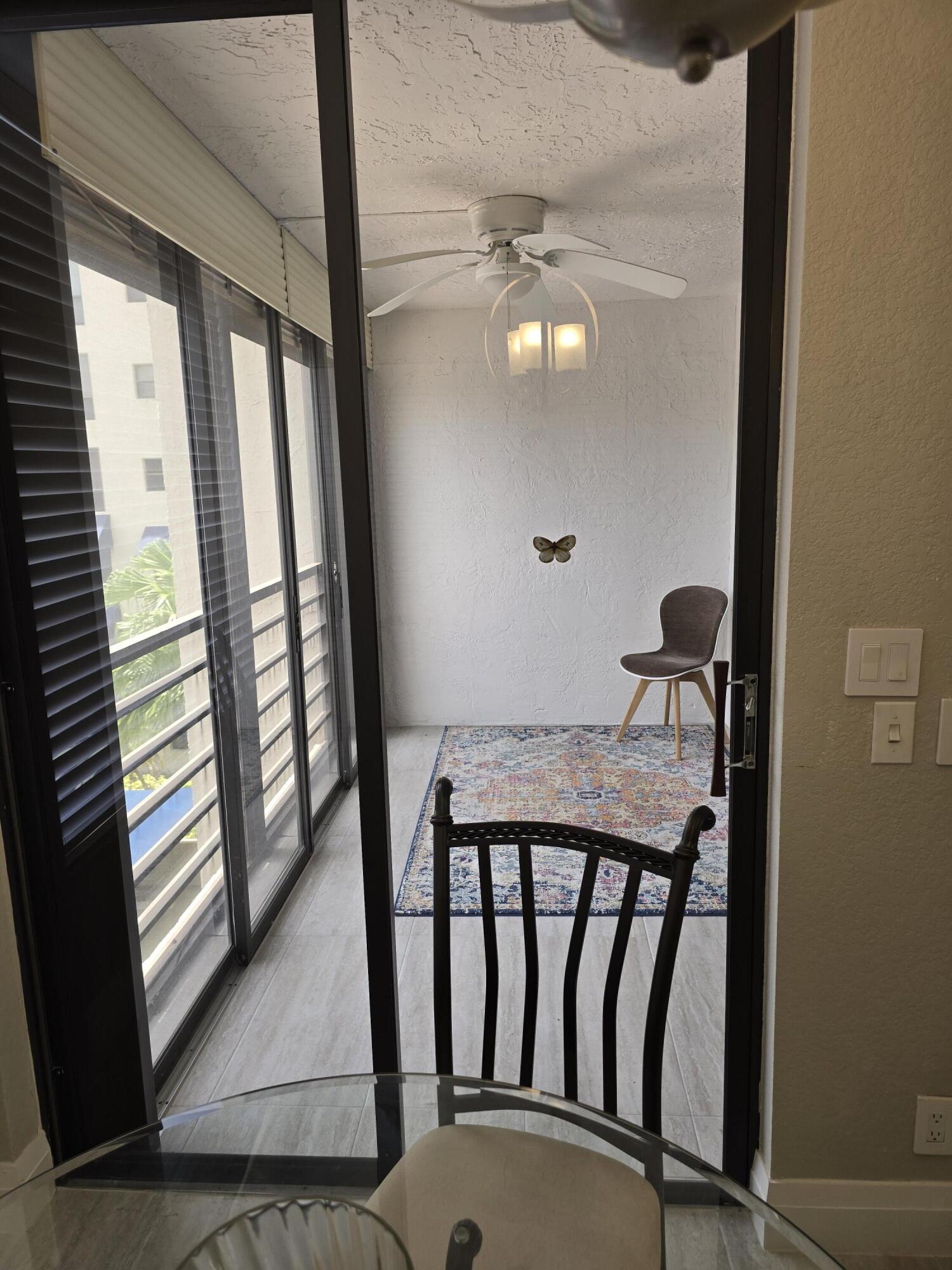 7580 Regency Lake Drive, Unit 402 Boca Raton, FL 33433 - Photo 6 of 28 1000056617