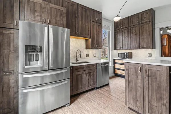 $575,000 | 303 South Courtland Street, Hart, MI 49420