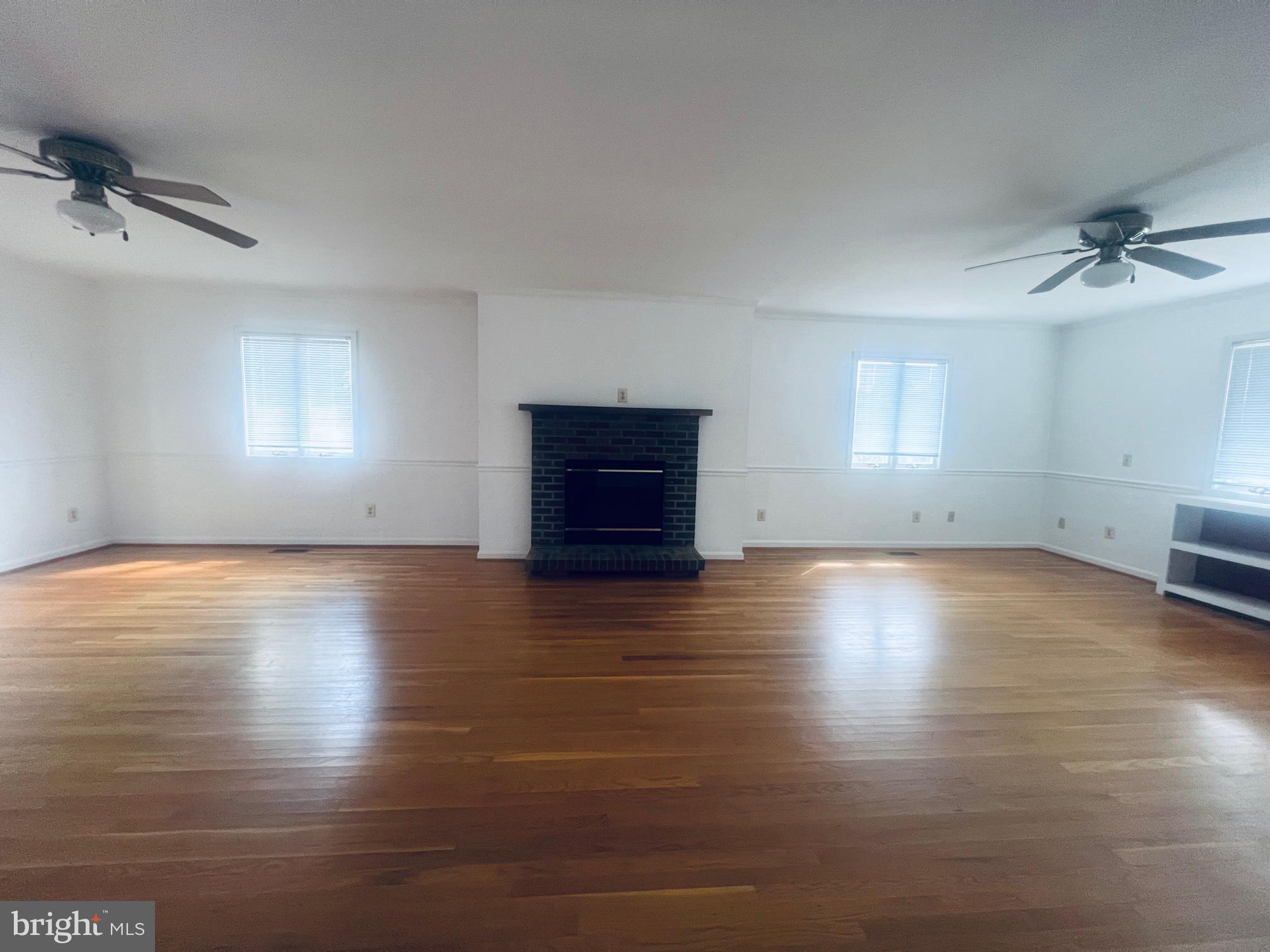 2807 Delaplane Grade Road Delaplane, VA 20144 - Photo 9 of 10 family room