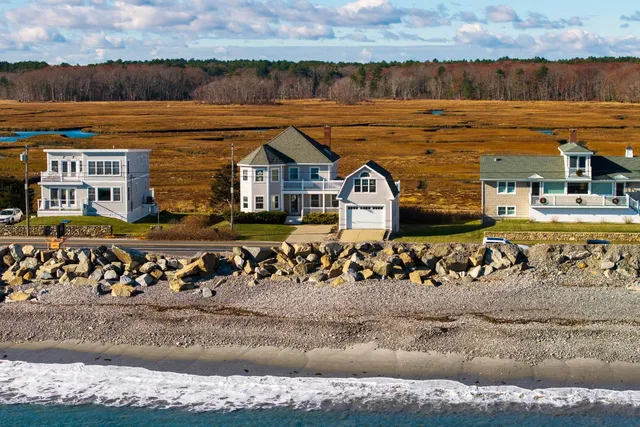 $2,089,000 | 1643 Ocean Boulevard, Rye, NH 03870
