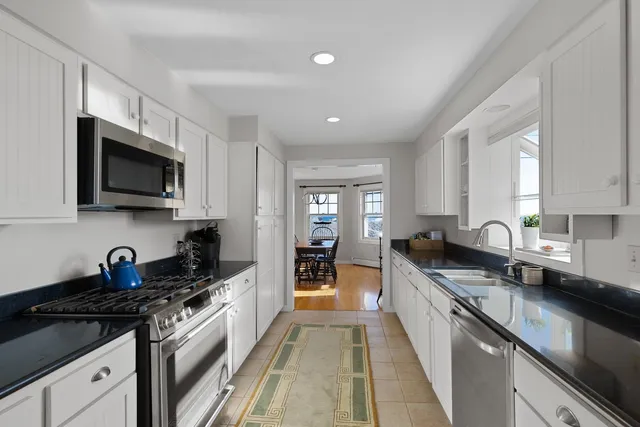 $2,089,000 | 1643 Ocean Boulevard, Rye, NH 03870