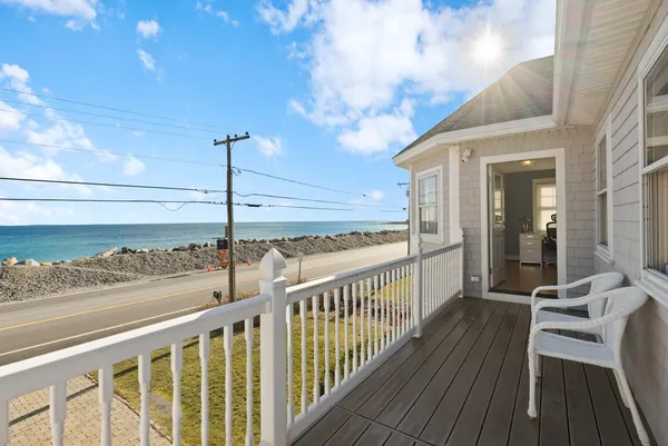 $2,089,000 | 1643 Ocean Boulevard, Rye, NH 03870
