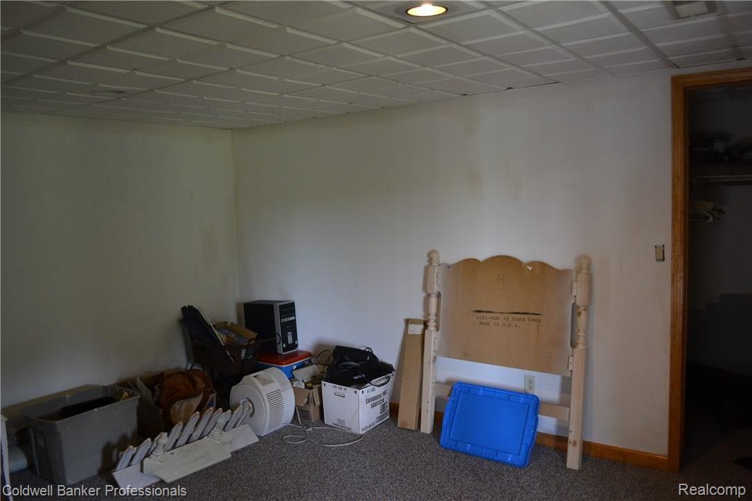 1523 Baldwin Road Lapeer, MI 48446 - Photo 30 of 33 013.JPG