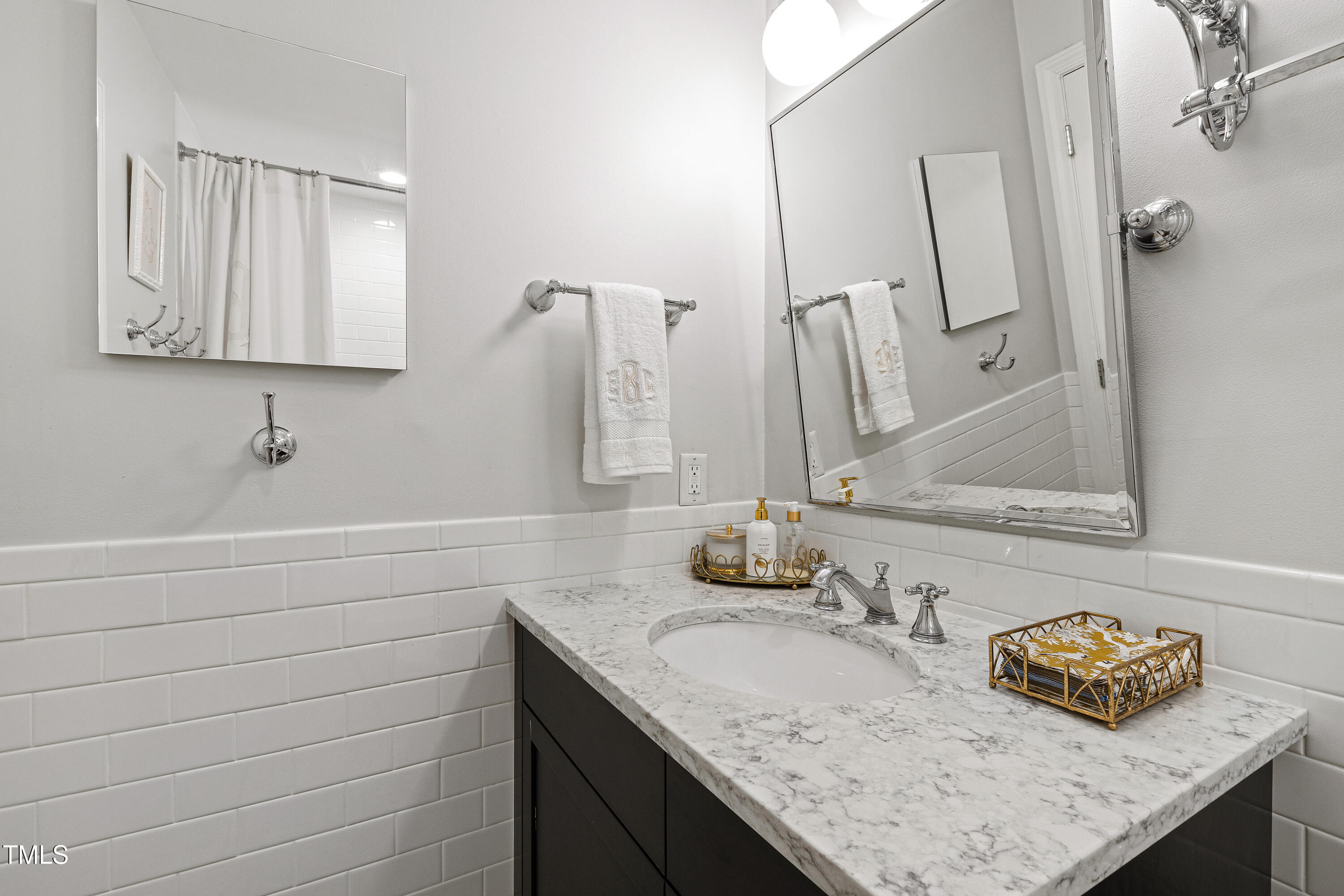 508 Currituck Drive Raleigh, NC 27609 - Photo 29 of 51 Currituk (38)
