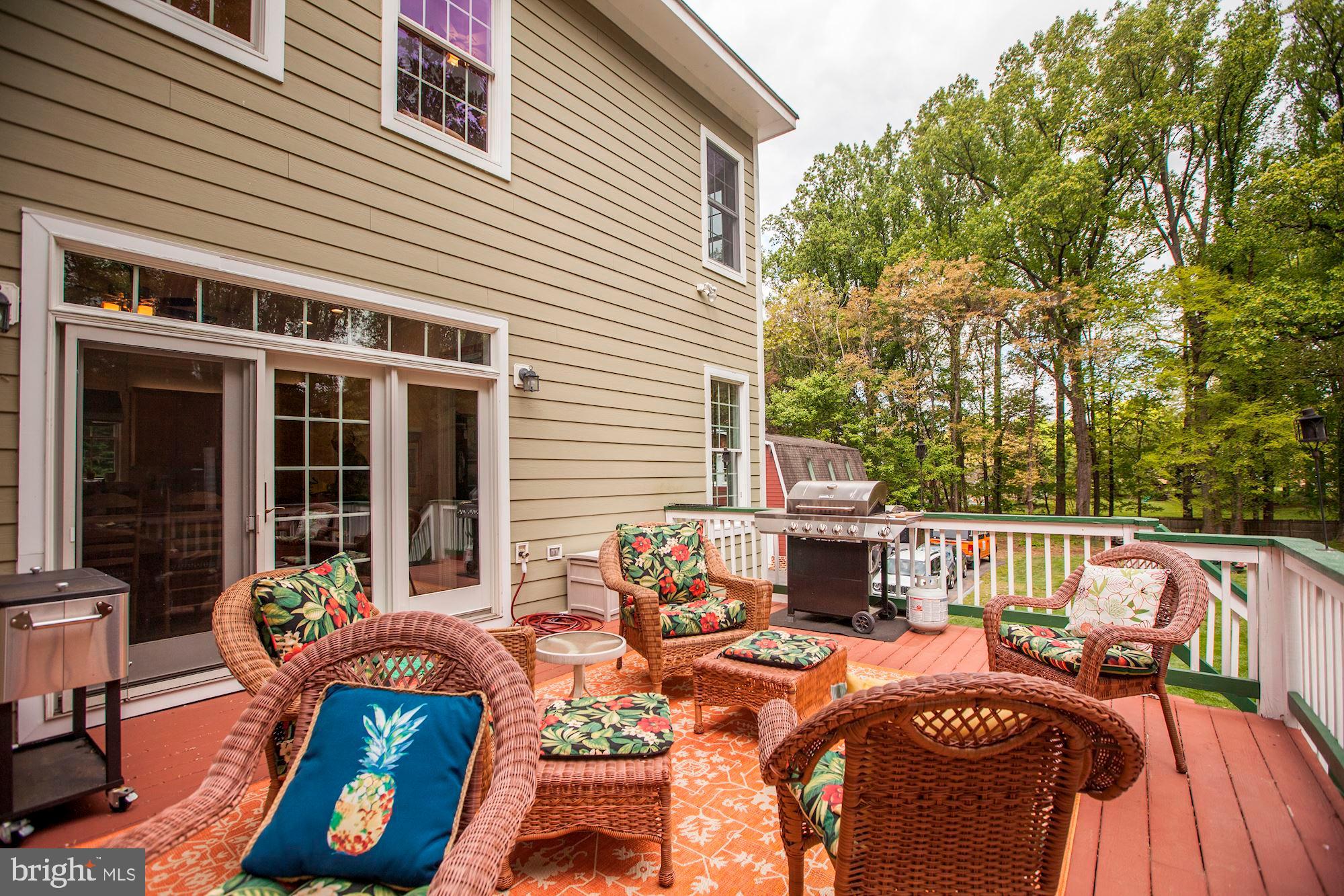 9408 Falls Road Potomac, MD 20854 - Photo 17 of 59