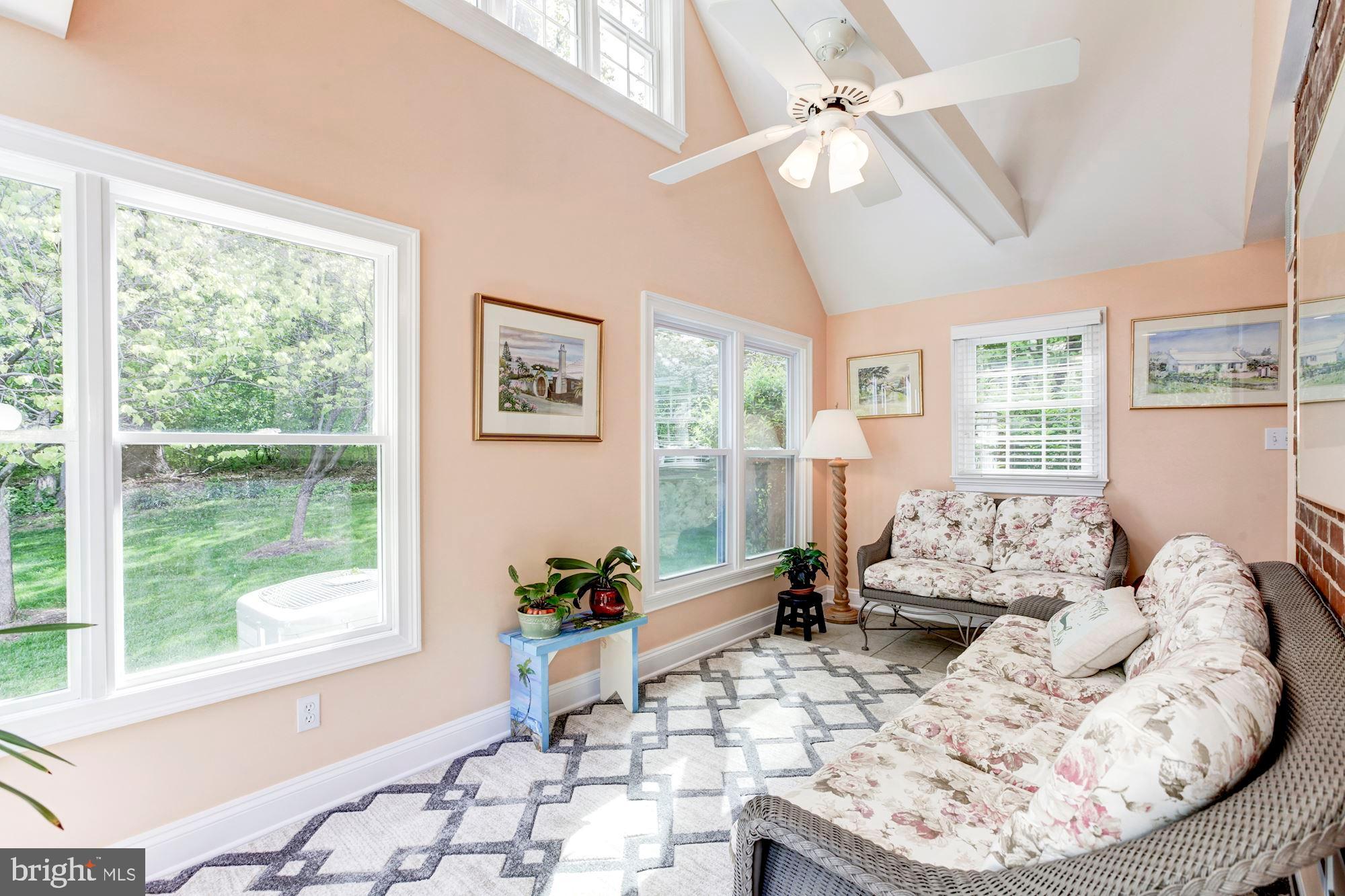 9408 Falls Road Potomac, MD 20854 - Photo 25 of 59