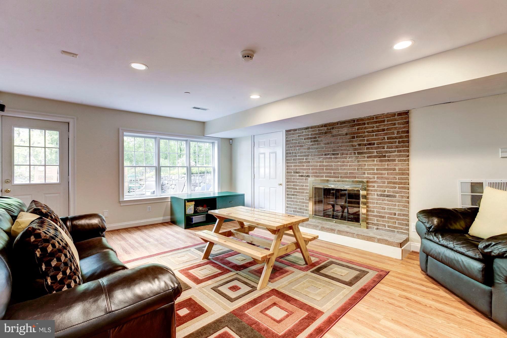 9408 Falls Road Potomac, MD 20854 - Photo 49 of 59