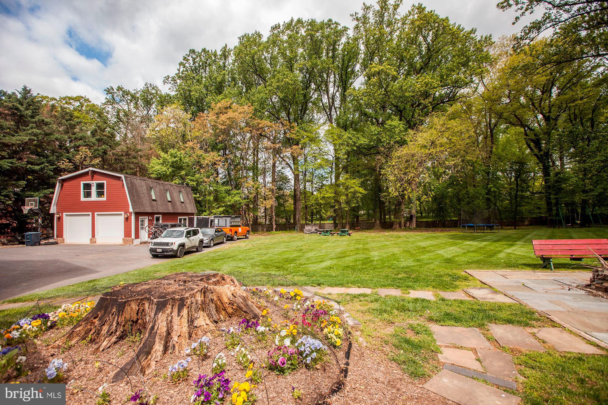 9408 Falls Road Potomac, MD 20854 - Photo 53 of 59