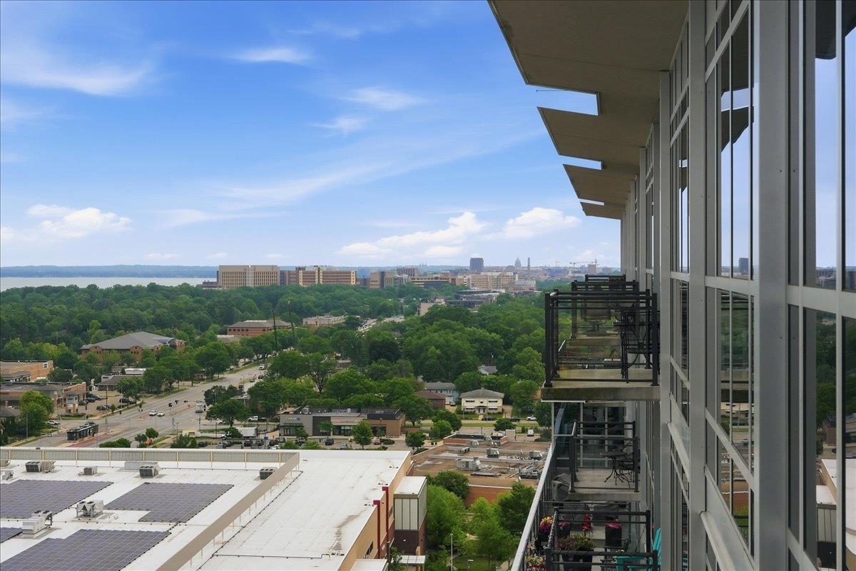 625 North Segoe Road, Unit 1100 Madison, WI 53705 - Photo 47 of 60