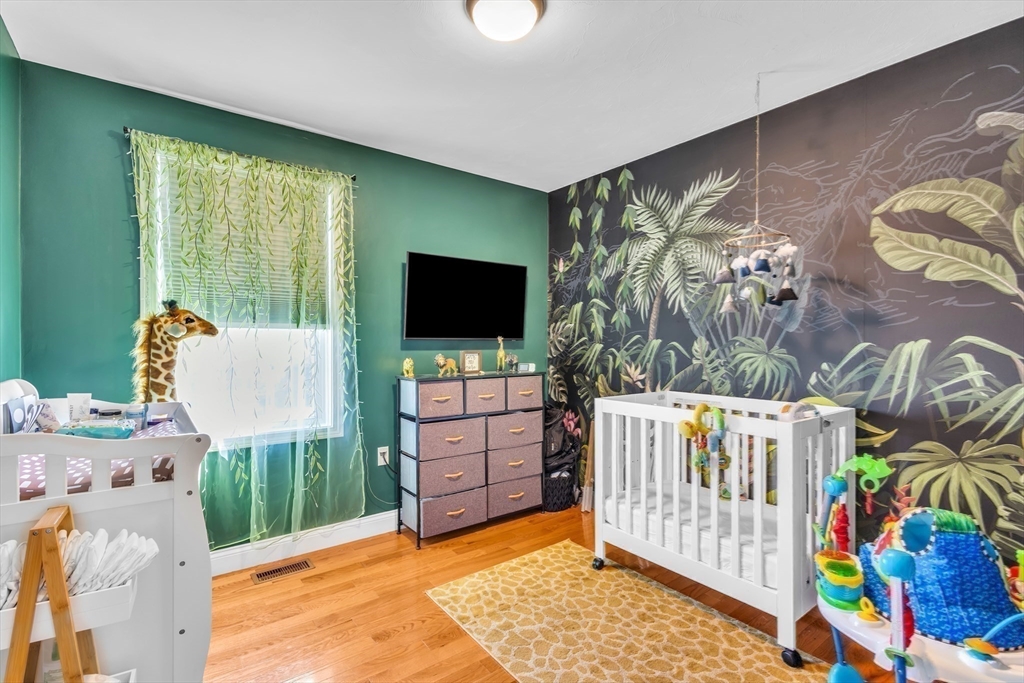 30 Noble Street Dudley, MA 01571 - Photo 16 of 31