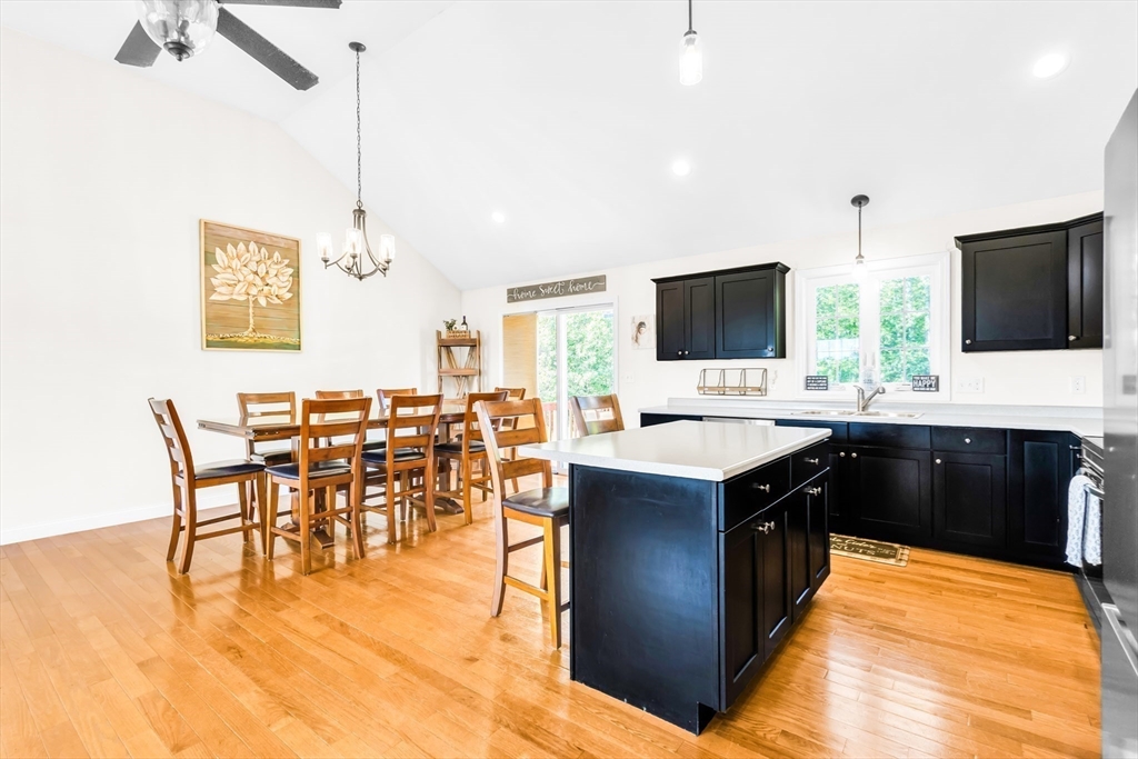 30 Noble Street Dudley, MA 01571 - Photo 6 of 31