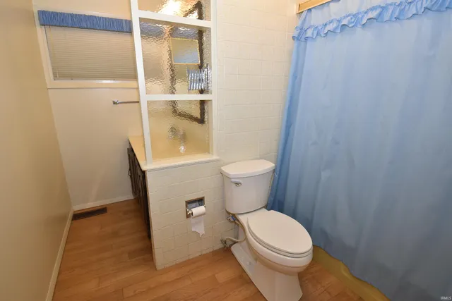 $180,000 | 1117 Whitehall Drive, South Bend, IN 46615