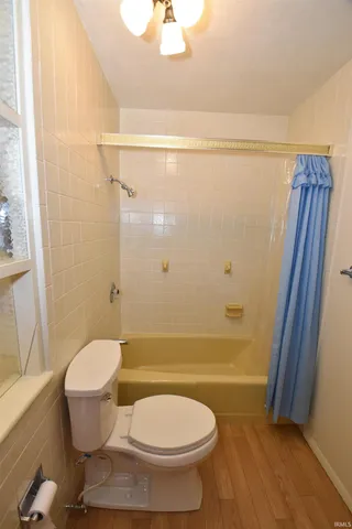 $180,000 | 1117 Whitehall Drive, South Bend, IN 46615