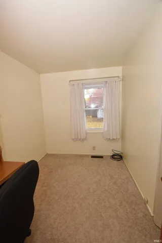 $180,000 | 1117 Whitehall Drive, South Bend, IN 46615