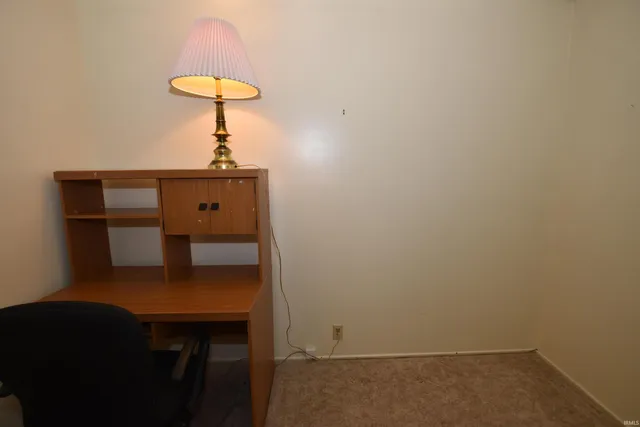 $180,000 | 1117 Whitehall Drive, South Bend, IN 46615