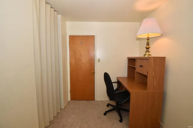 $180,000 | 1117 Whitehall Drive, South Bend, IN 46615