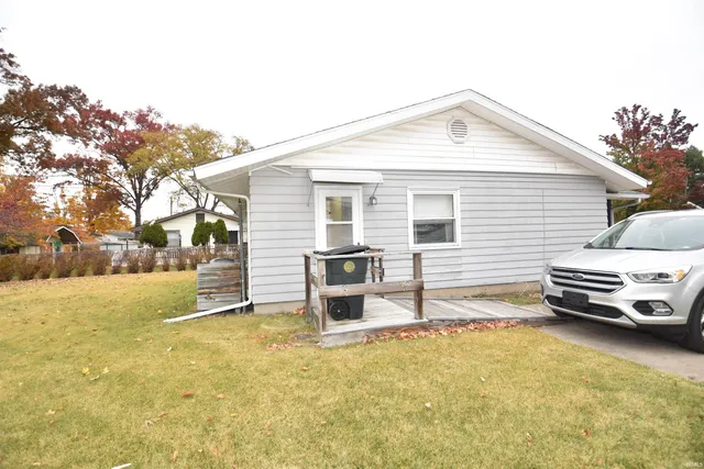 $180,000 | 1117 Whitehall Drive, South Bend, IN 46615