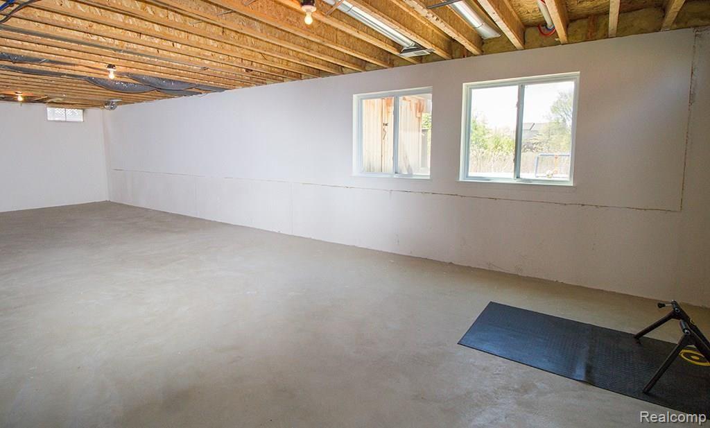 3698 Connors Drive Rochester, MI 48307 - Photo 48 of 70 C:\Users\prudential\Pictures\Connors Drive - 3698\basement1.jpg
