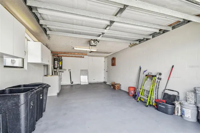 $2,295 | 13909 Berkowitz Avenue, Hudson, FL 34667