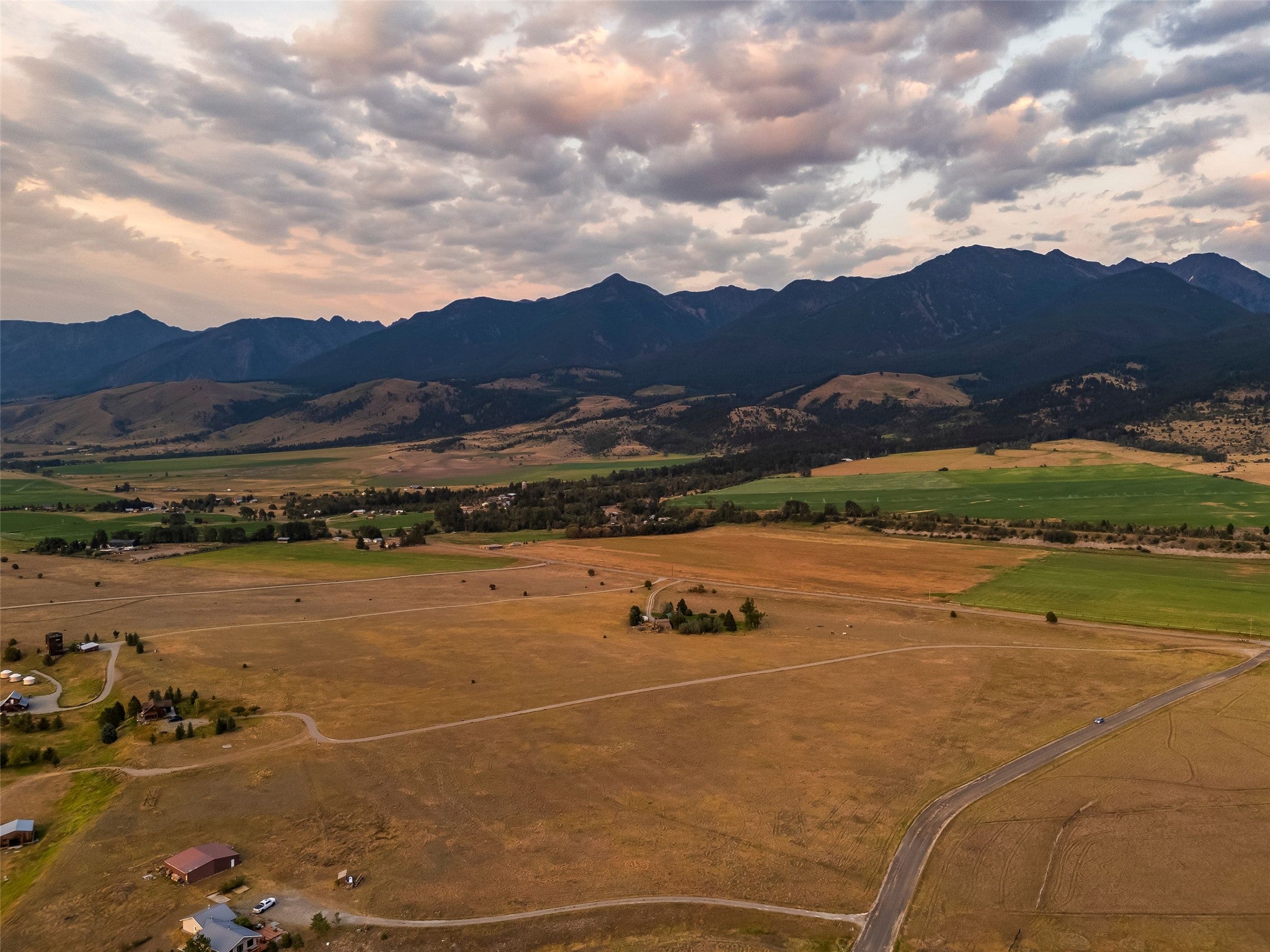 22 Loch Leven Road Livingston, MT 59047 - Photo 8 of 23 Gallery Image 8