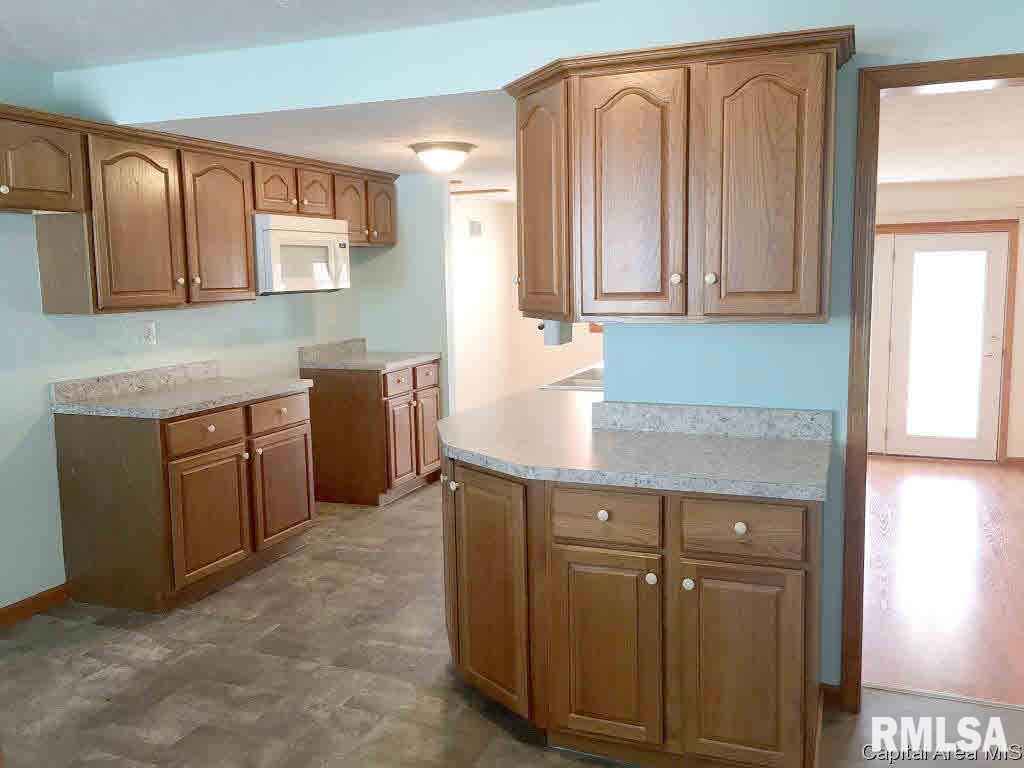 3488 West Jefferson Street Springfield, IL 62711 - Photo 19 of 29 Gallery Image 19