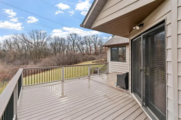 $589,900 | 1688 Chatham Avenue, Arden Hills, MN 55112
