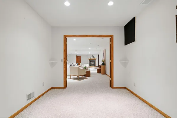 $589,900 | 1688 Chatham Avenue, Arden Hills, MN 55112