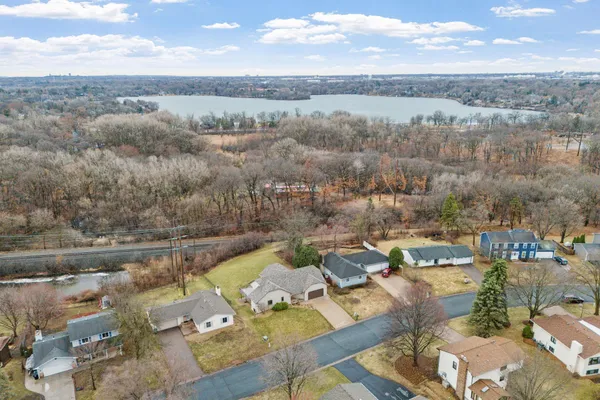 $589,900 | 1688 Chatham Avenue, Arden Hills, MN 55112