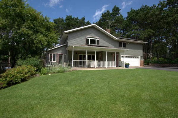 $459,900 | 22603 Fable Road, St. Augusta, MN 56301