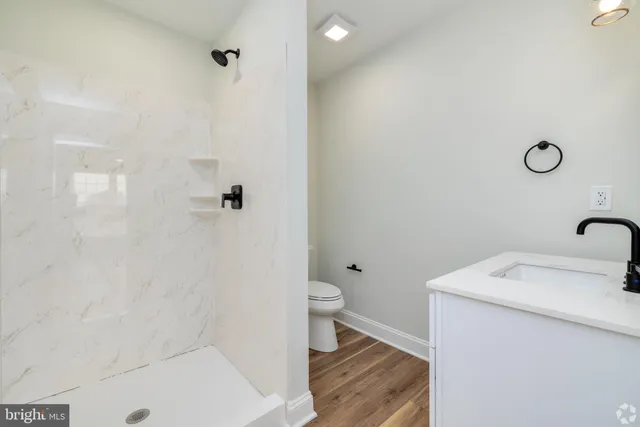 $1,800 | 112 Washington Avenue, Unit 2, Downingtown, PA 19335