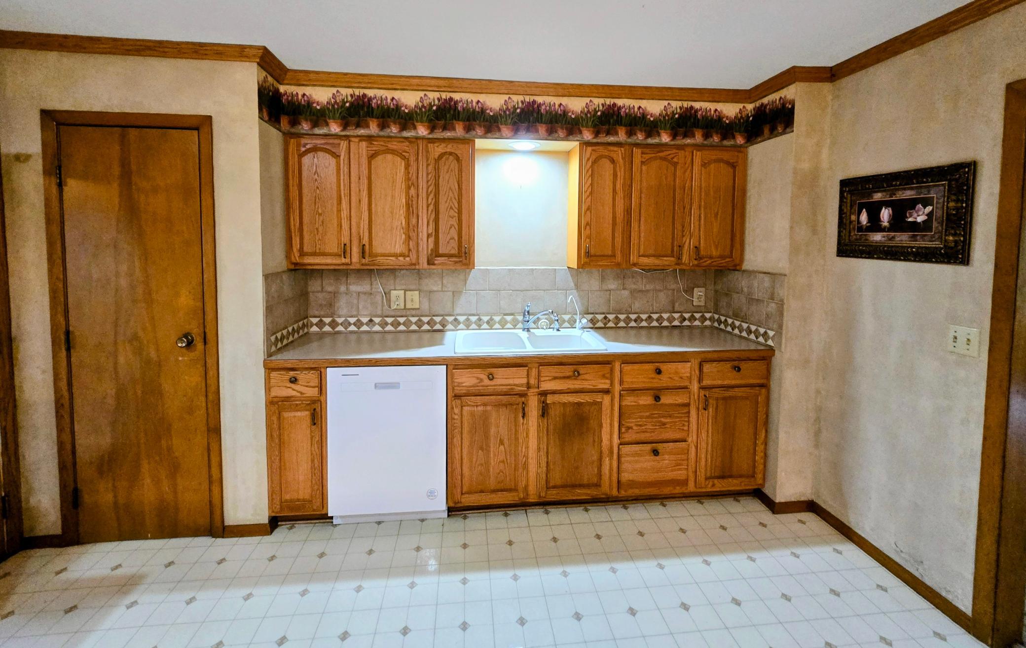 1120 8th Avenue Southwest Pipestone, MN 56164 - Photo 13 of 53