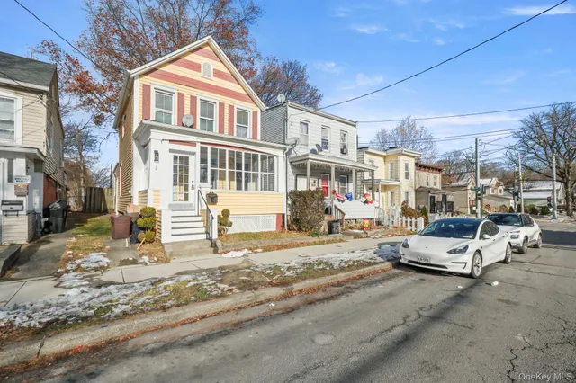 a car parked in front of a building