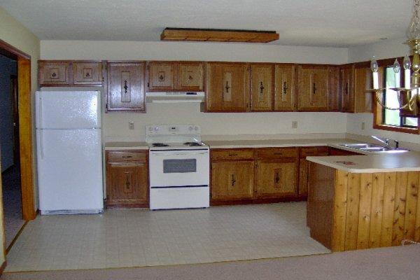 133 Timber Hill Road Henryville, PA 18332 - Photo 2 of 8 Kitchen