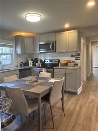 29 Birchcroft Road Canton, MA 02021 - Photo 4 of 17