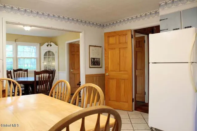 $424,900 | 5 Salisbury Road, Bethlehem, NY 12054